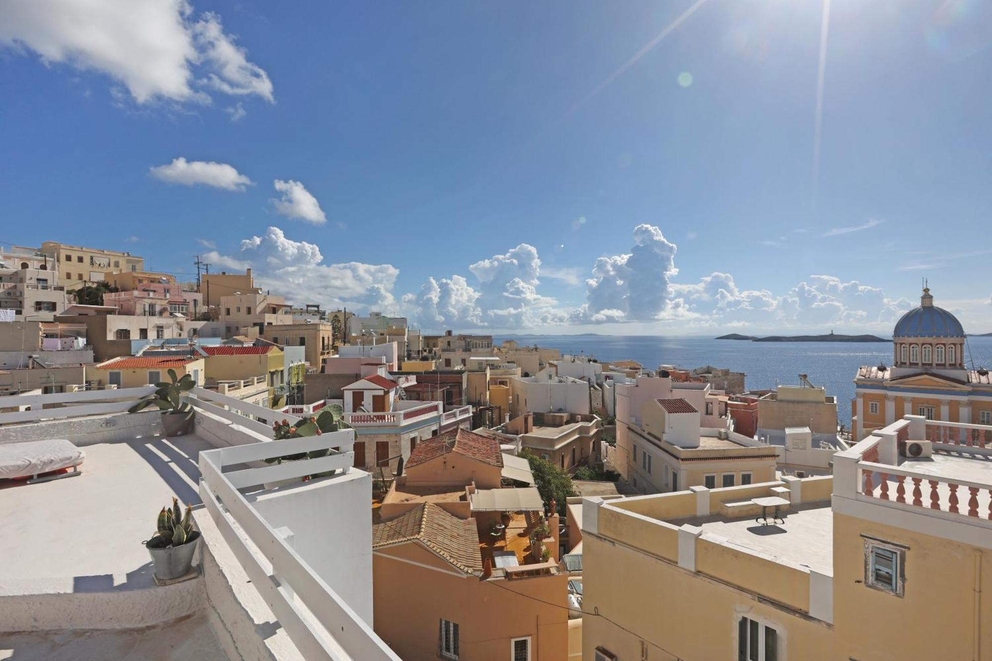 San Nikolas View Guest House Ermoupoli Luaran gambar